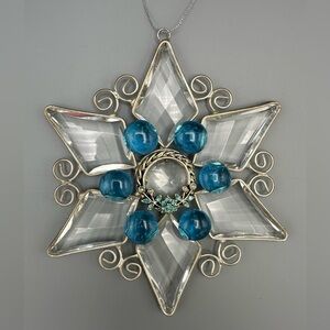 Crystal Snowflake Suncatcher – Aqua Glass Beads & Vintage Brooch